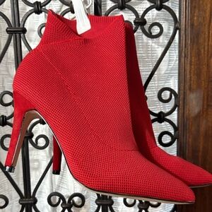 MIA Red Ankle Boots - sz 7